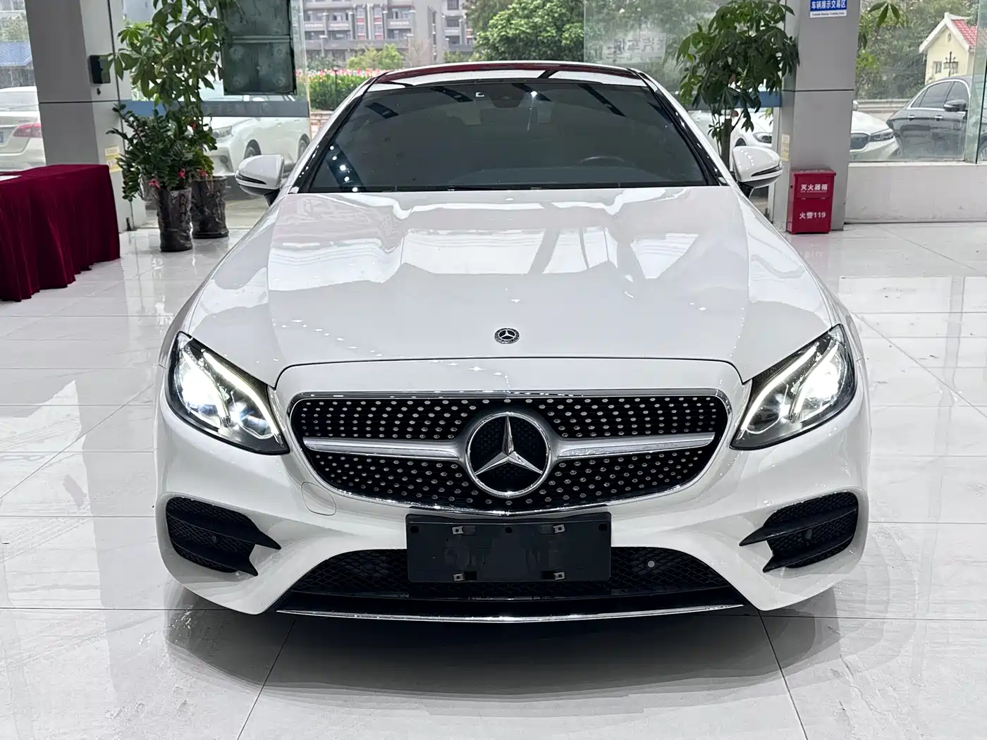 Mercedes-Benz E-Class (Import) 2020 E 260 Coupe фото 2