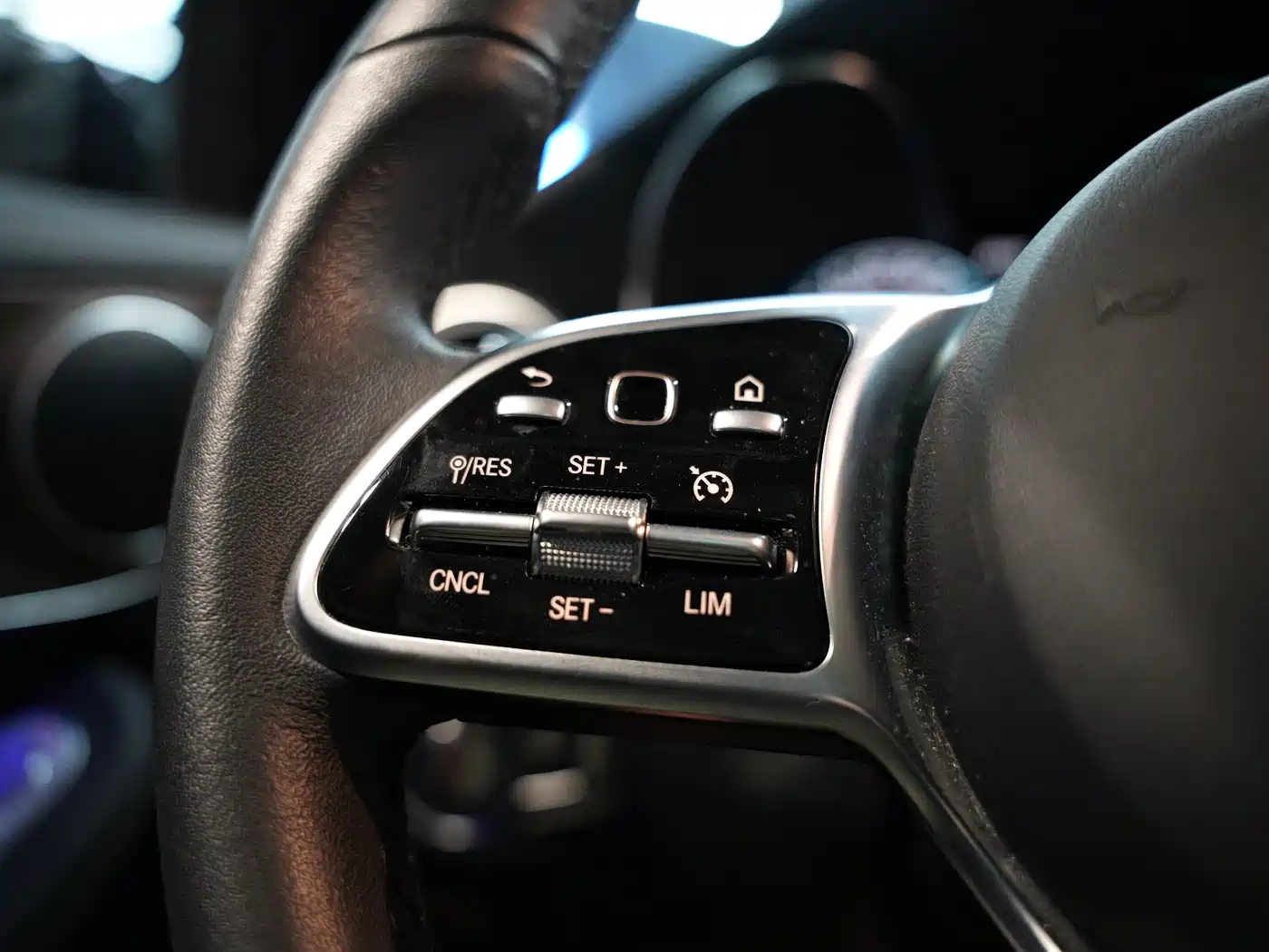 Mercedes-Benz GLC 2021 GLC 260 L 4MATIC Luxury фото 9