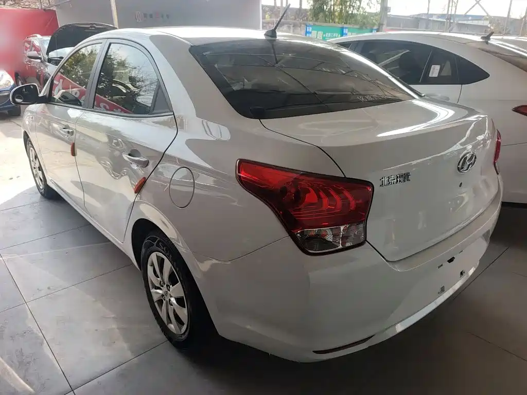 Hyundai Verna 2020 2020 1.4L Manual GL Renewal Edition