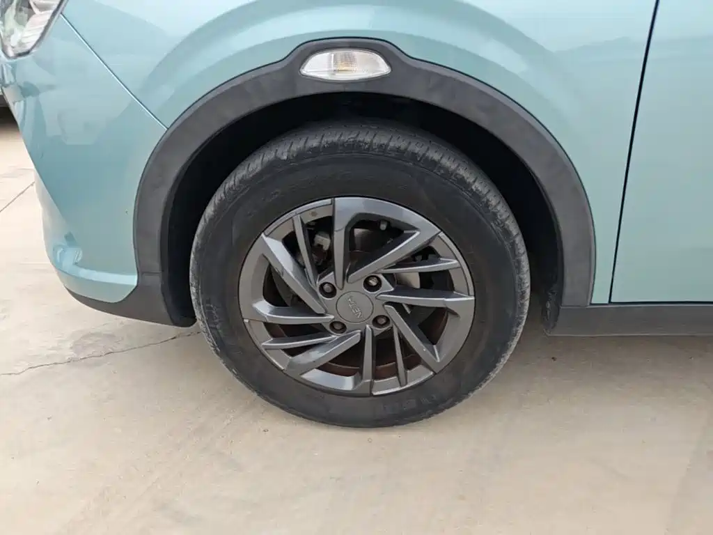 Nezha Auto Nezha V 2021 2021 Standard Range Entertainment Upgrade