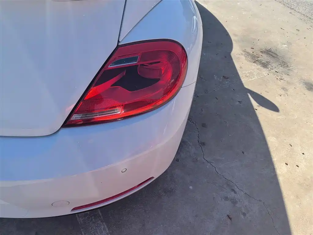 Volkswagen Beetle 2015 180TSI фото 22