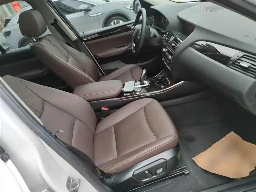 BMW X3 (Import) 2014 xDrive20i X Design Package фото 25