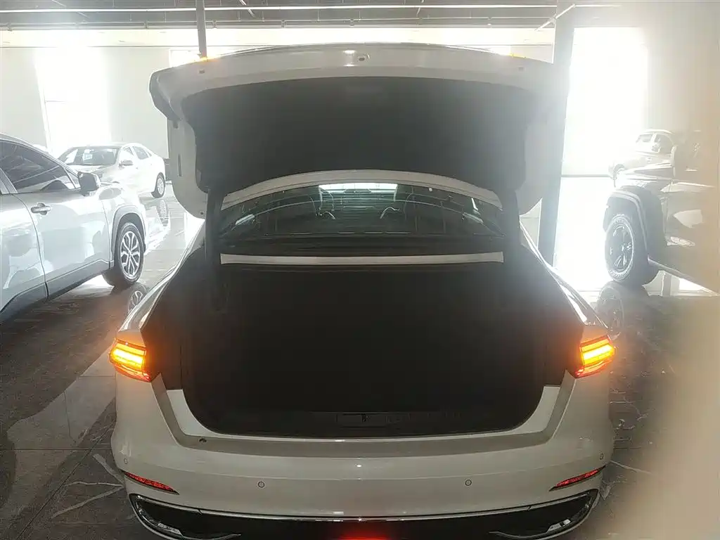LINCOLN Z