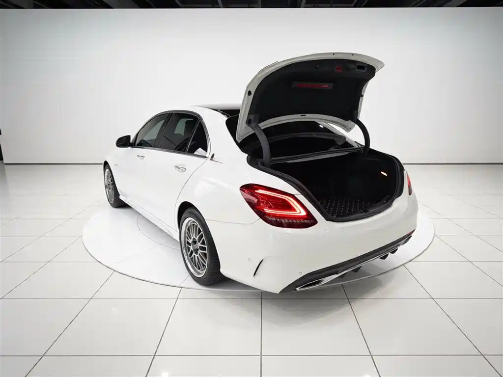 MERCEDES-BENZ CLASS C
