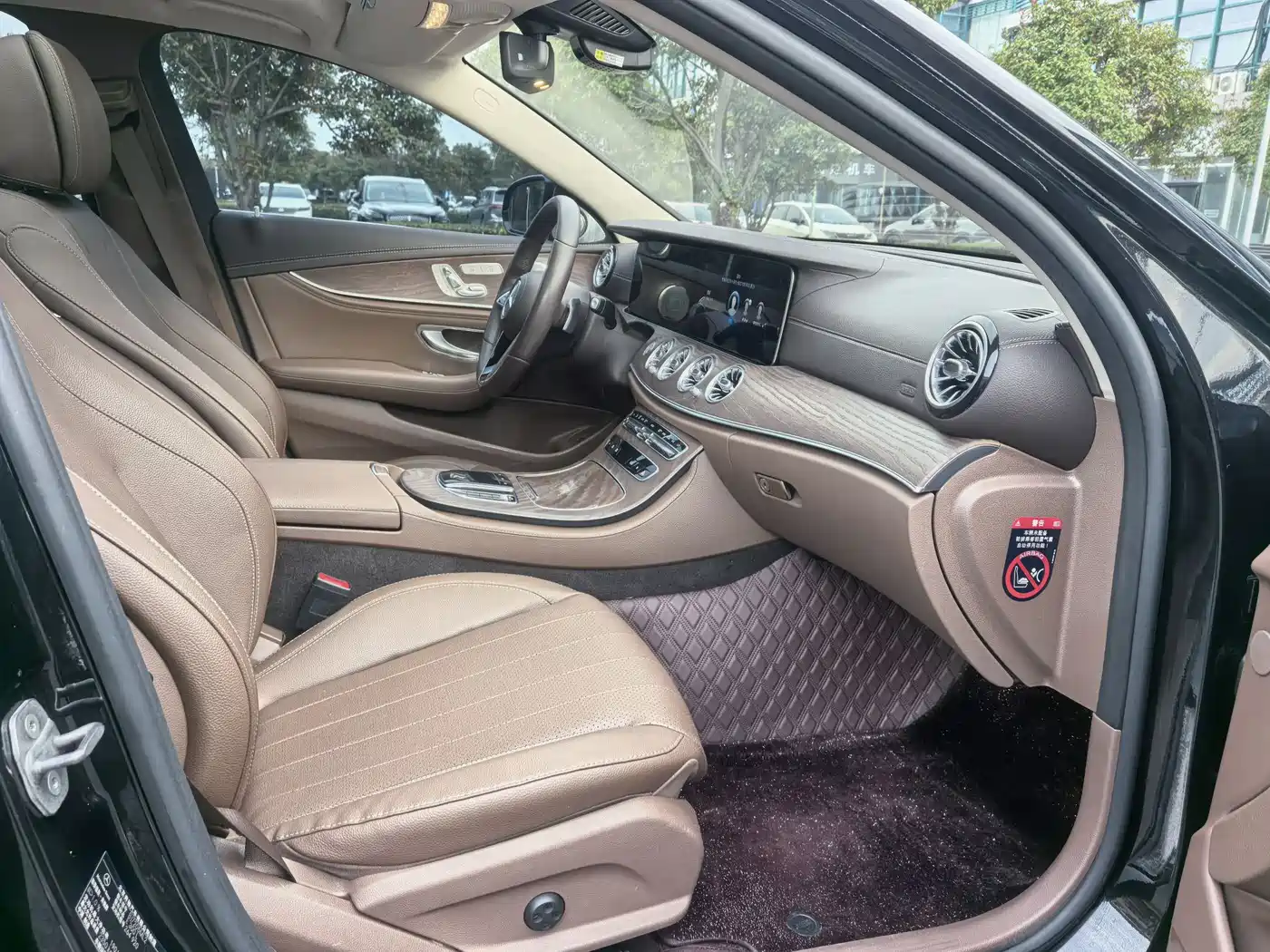Mercedes-Benz E-Class 2021 E 300 L Fashion фото 5