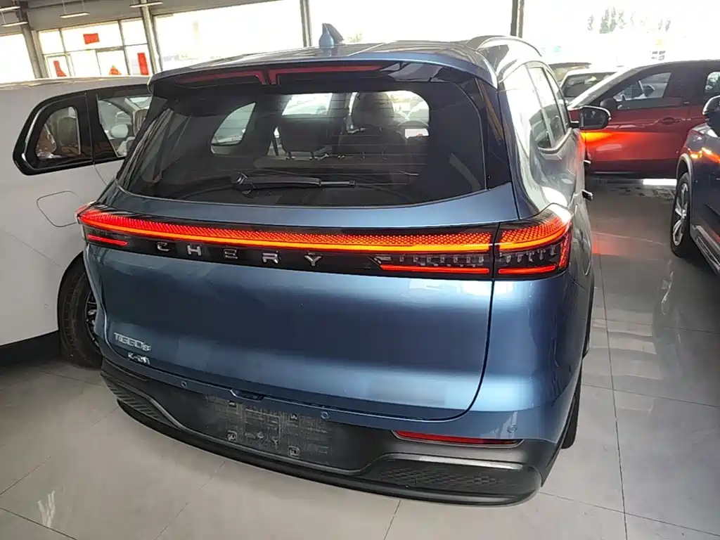 Chery Tiggo 8 PLUS C-DM 2024 2025 1.5T 116km Premium 5-Seater