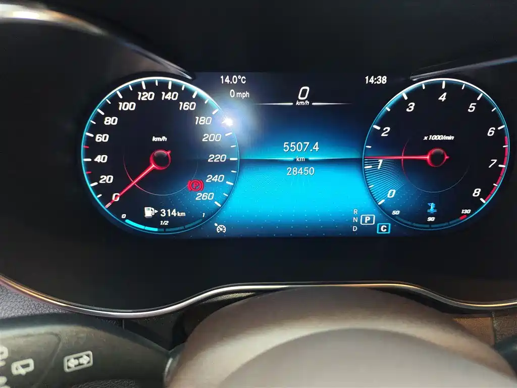 Mercedes-Benz GLC 2022 Facelift II GLC 260 L 4MATIC Luxury фото 8