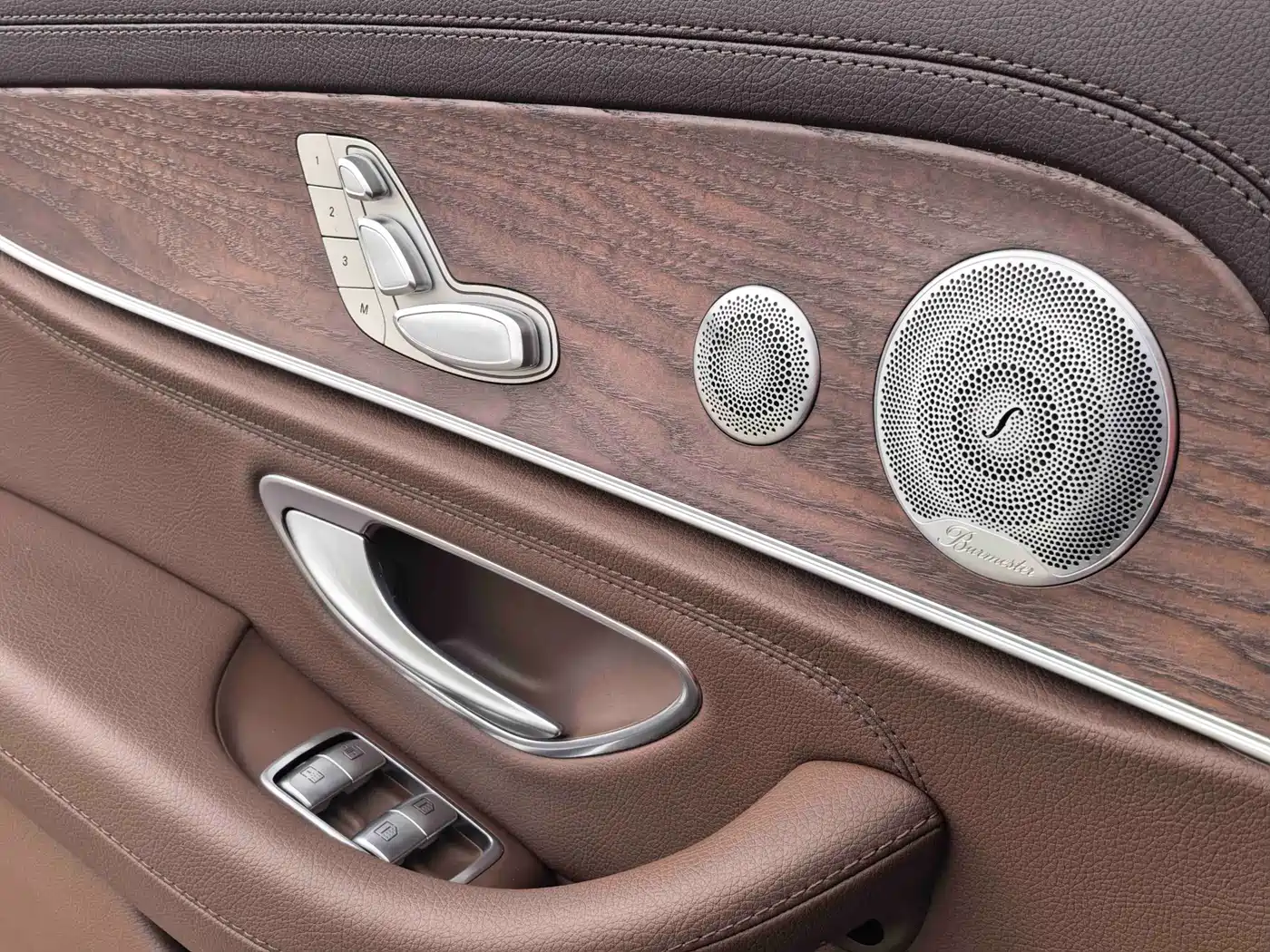 Mercedes-Benz E-Class 2020 E 300 L Luxury Model фото 9