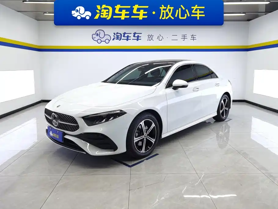 Mercedes-Benz A-Class 2024 Facelift A 200 L Fashion