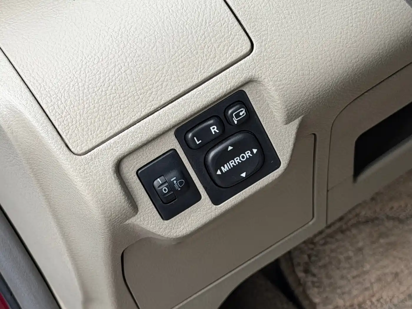 Toyota Vios 2010 Model 1.6L GL-i AT фото 13