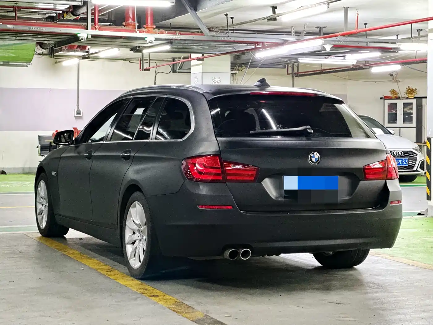 صورة 6 - BMW 5 Series (Import)
