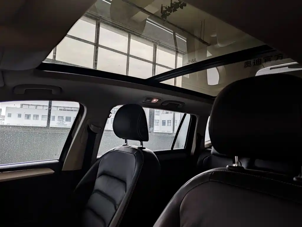 Volkswagen Tiguan L 2017 380TSI Automatic 4WD Luxury Edition фото 17