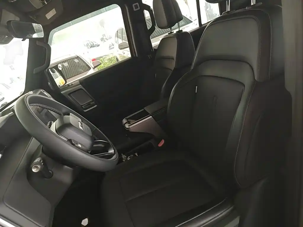iCAR V23 2025 2025 501 AWD Premium Edition
