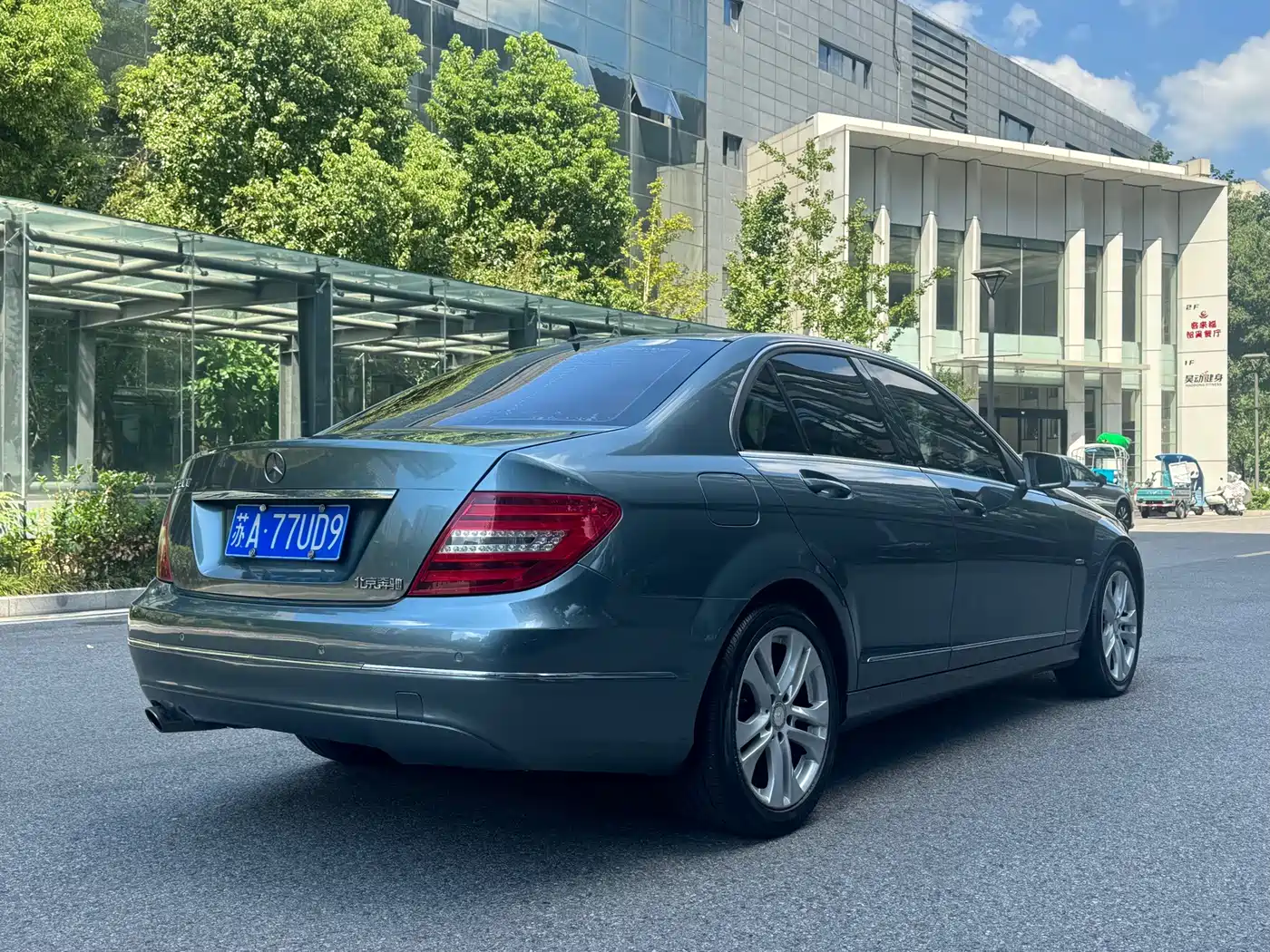Photo 6 - Mercedes-Benz C-Class