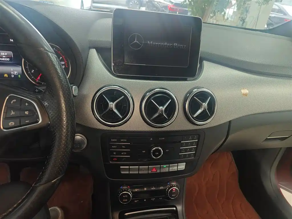 Mercedes-Benz B-Class 2015 B 200 Style фото 9