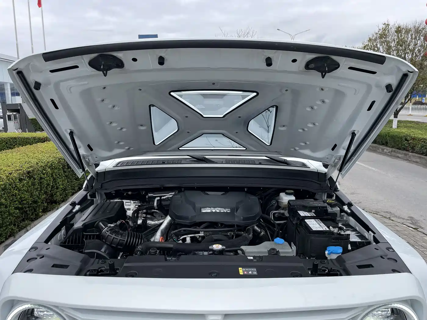 Tank 300 2024 2.0T Explorer фото 4