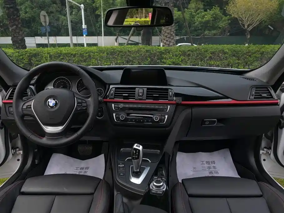 BMW 3 Series GT 2016 320i Design Package фото 22