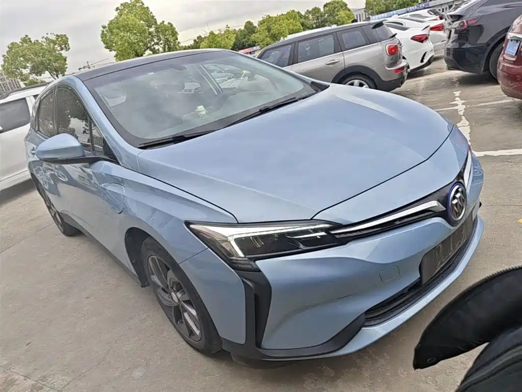 Buick Velite 6 2019 Connected Smart Edition фото 4