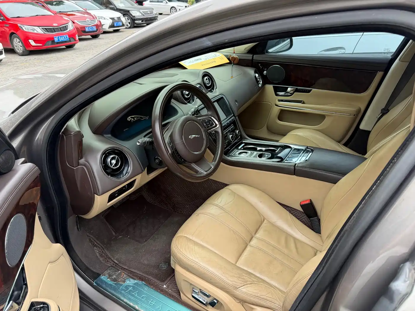 Jaguar XJ 2011 XJL 3.0 Panorama Business Edition фото 4
