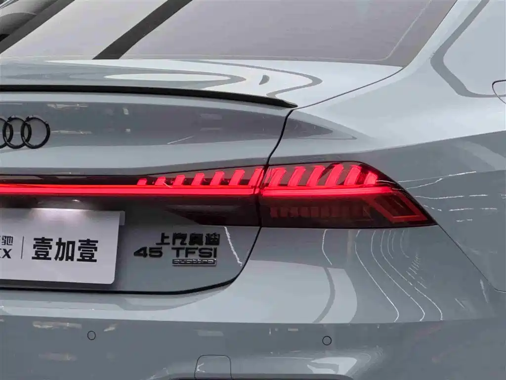 Audi A7L 2024 45 TFSI quattro RS Kit Racing Edition фото 19