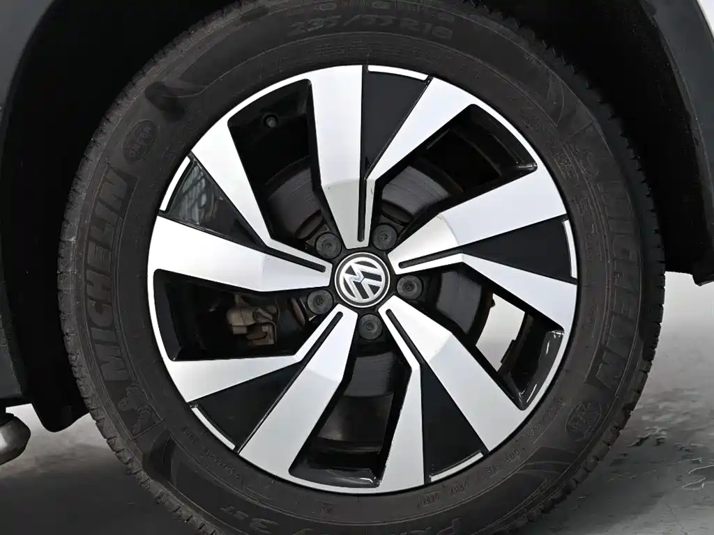 Volkswagen Tayron 2019 330TSI 2WD Luxury China VI фото 22