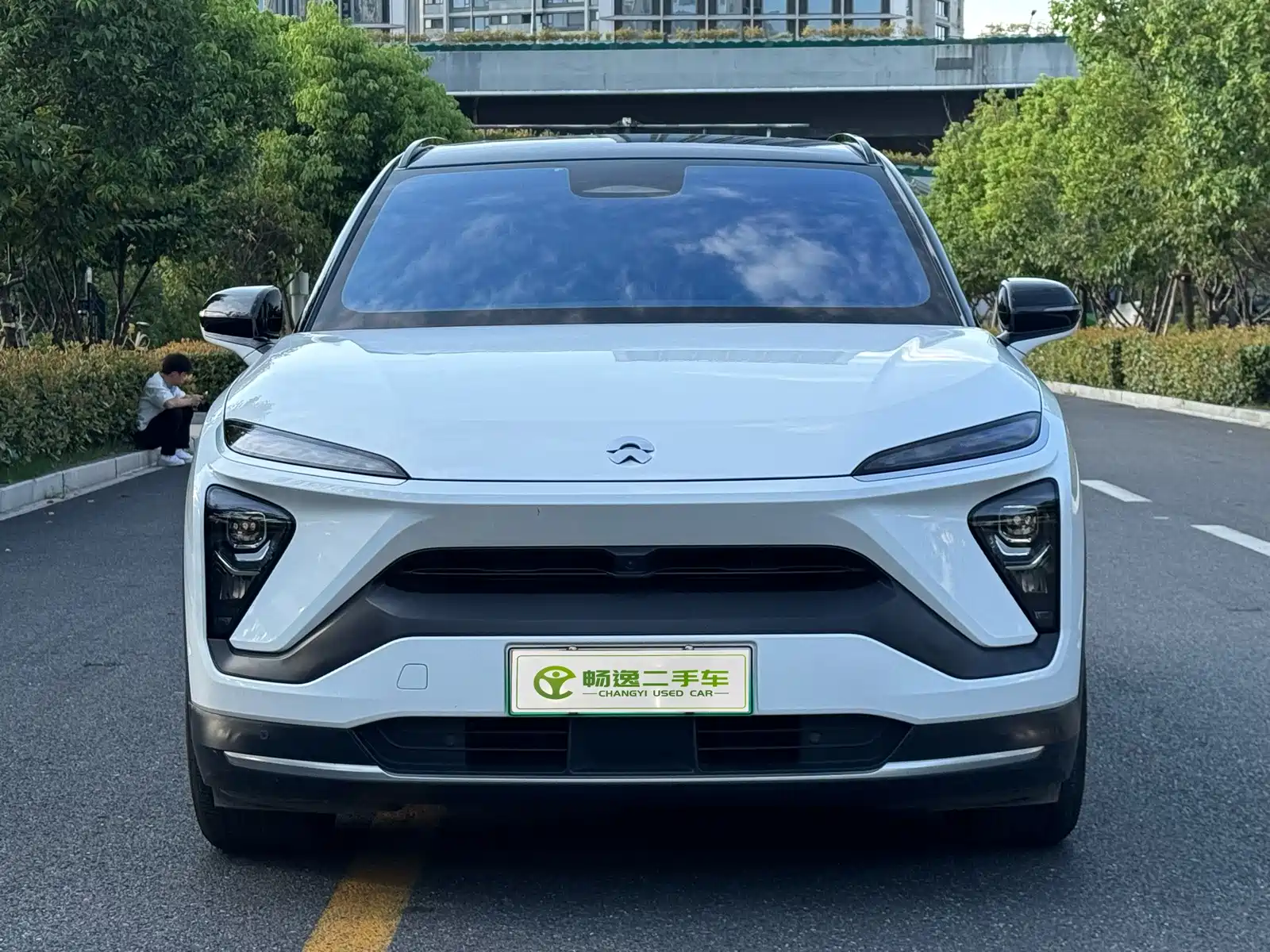 Фото 2 - NIO ES6