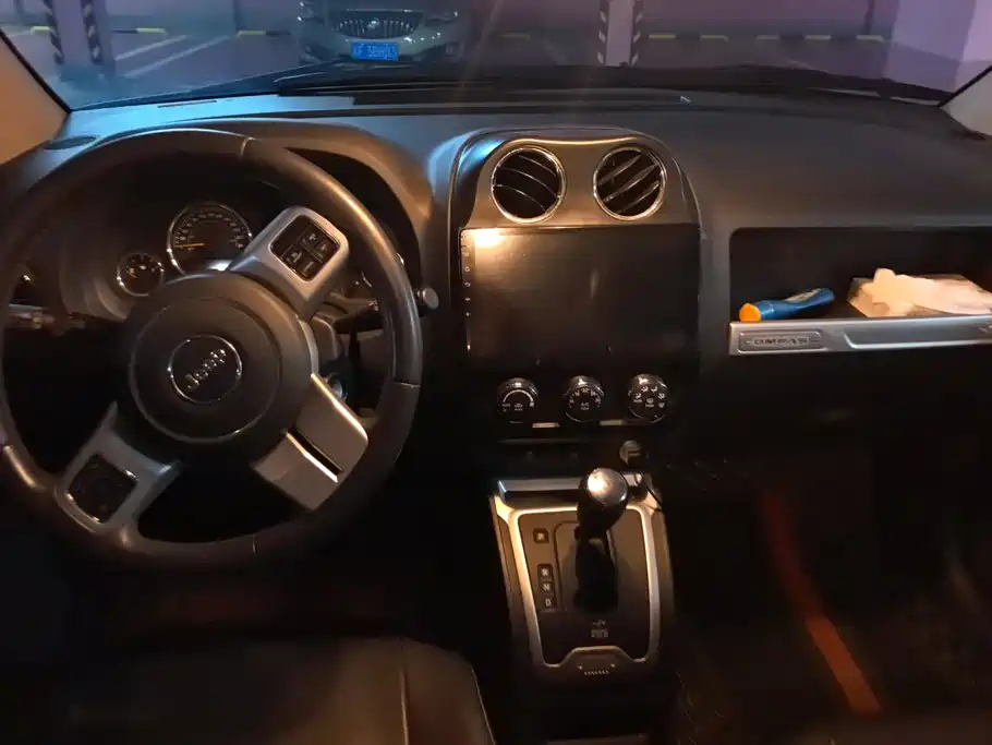 Jeep Compass (Import) 2014 2014 2.4L 4WD Serpentine Collector's Edition