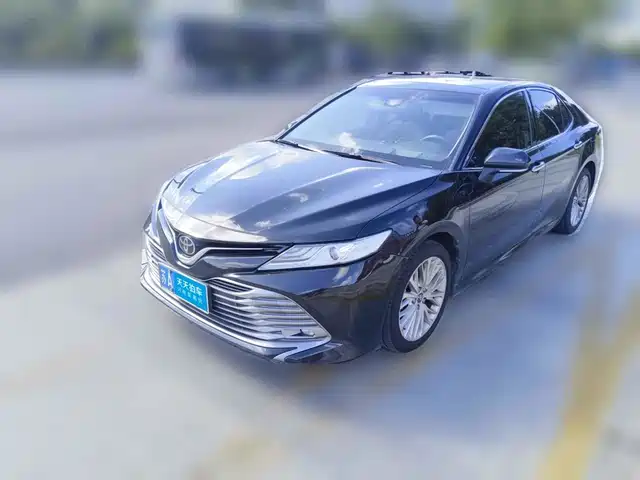 Toyota Camry 2019 Facelift 2.5G Luxury Edition — фото 1