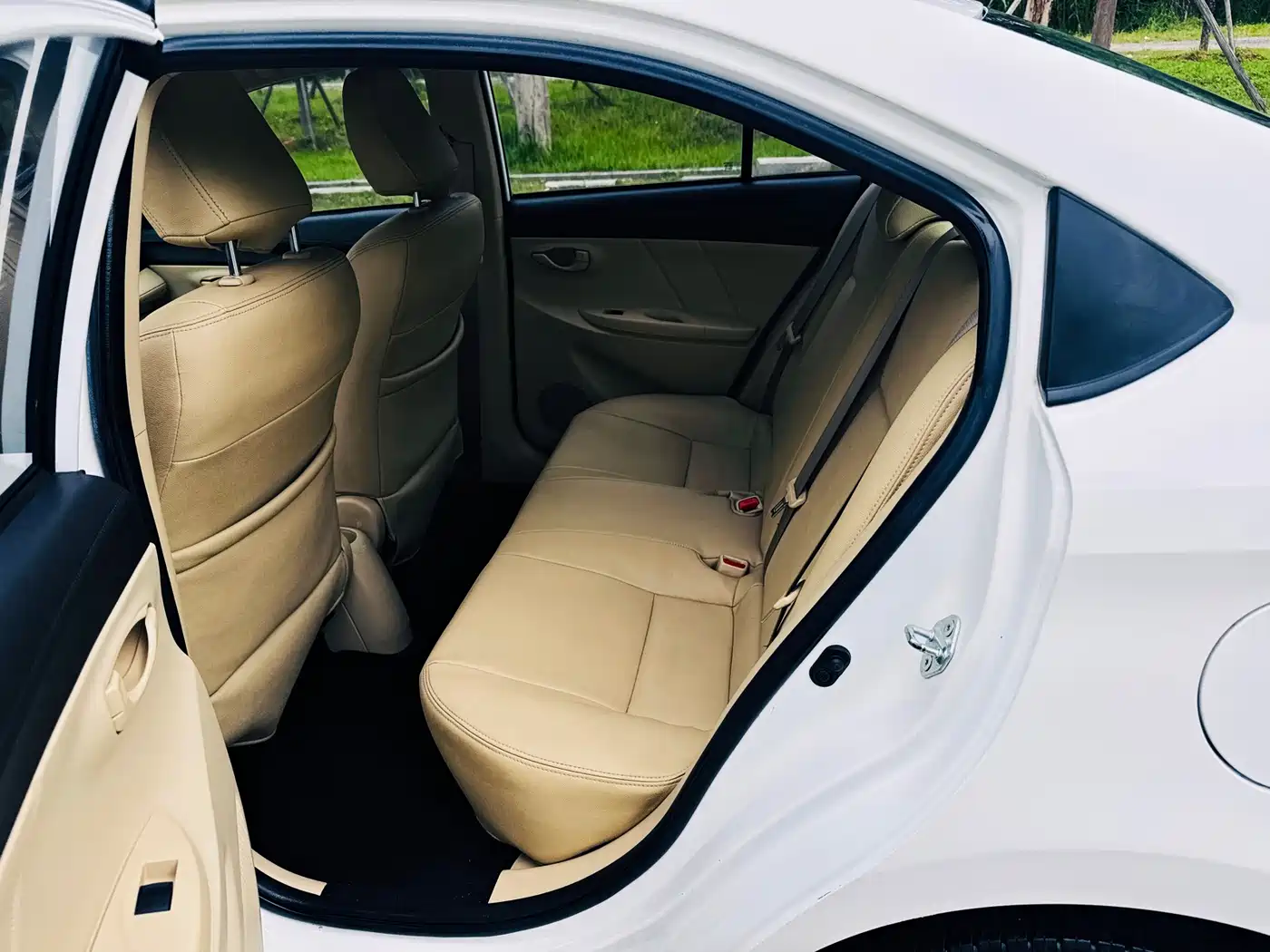 Toyota Vios 2016 1.5L Automatic Zhi Zhen Xing Yao Edition фото 10