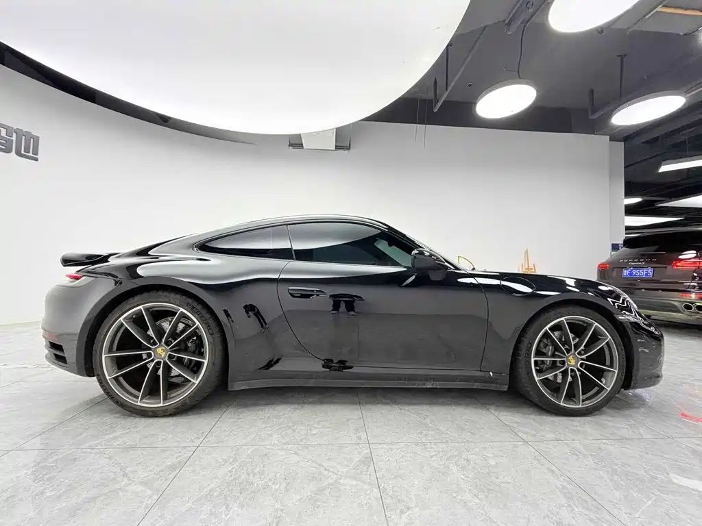 Photo 5 - Porsche 911