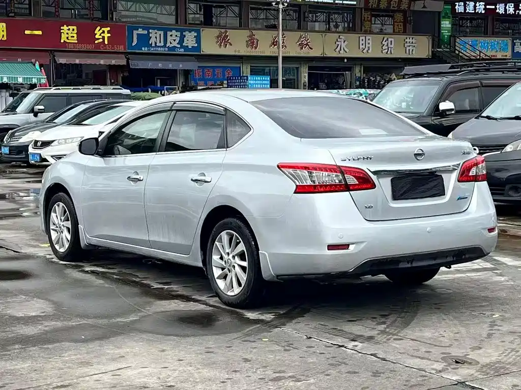 Фото 7 - Nissan Sylphy