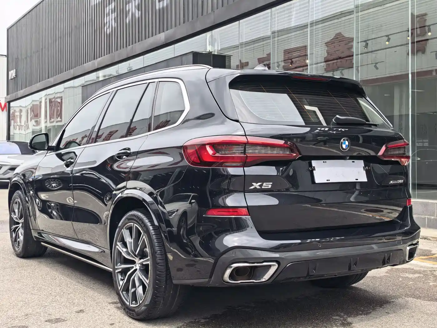 BMW X5 (Import) 2021 xDrive30i M Sport Package фото 11