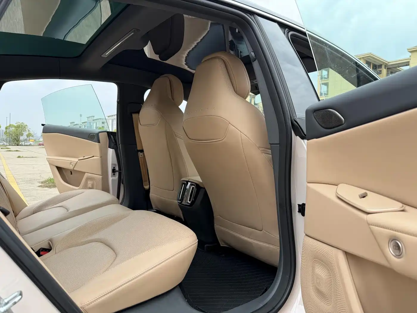 ARCFOX EXTREME FOX POLAR FOX ALPHA S5