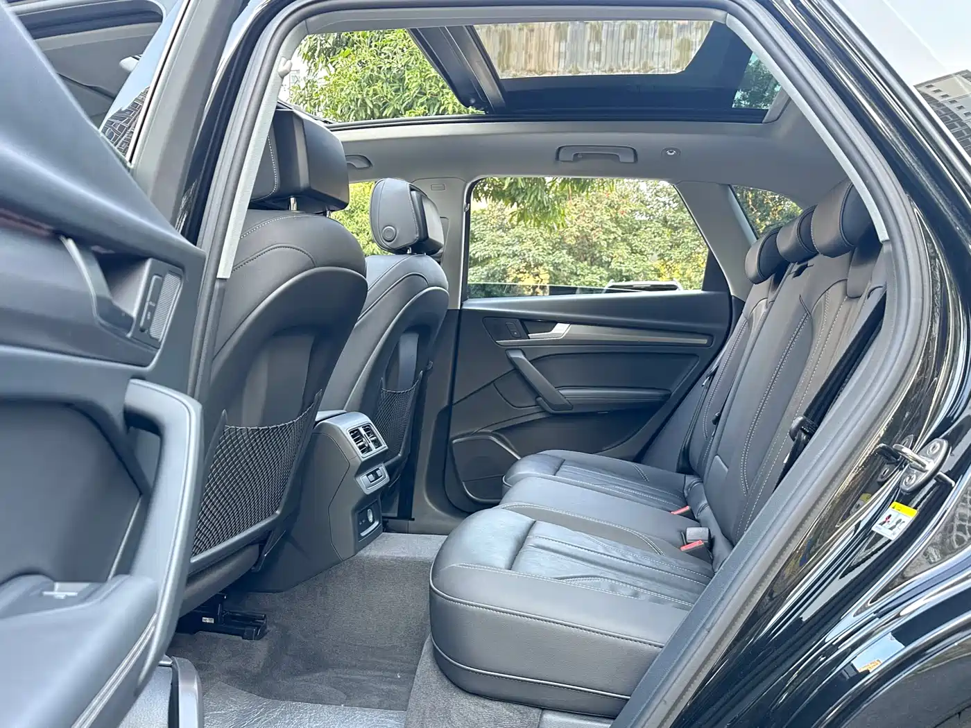 Audi Q5L 2022 40T Luxury Dynamic фото 17