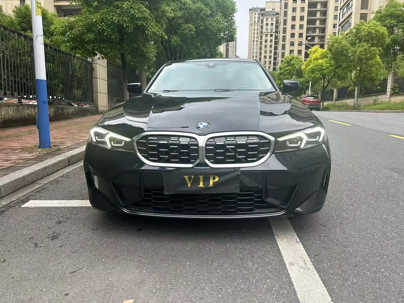 BMW 3 Series 2024 325Li M Sport Package