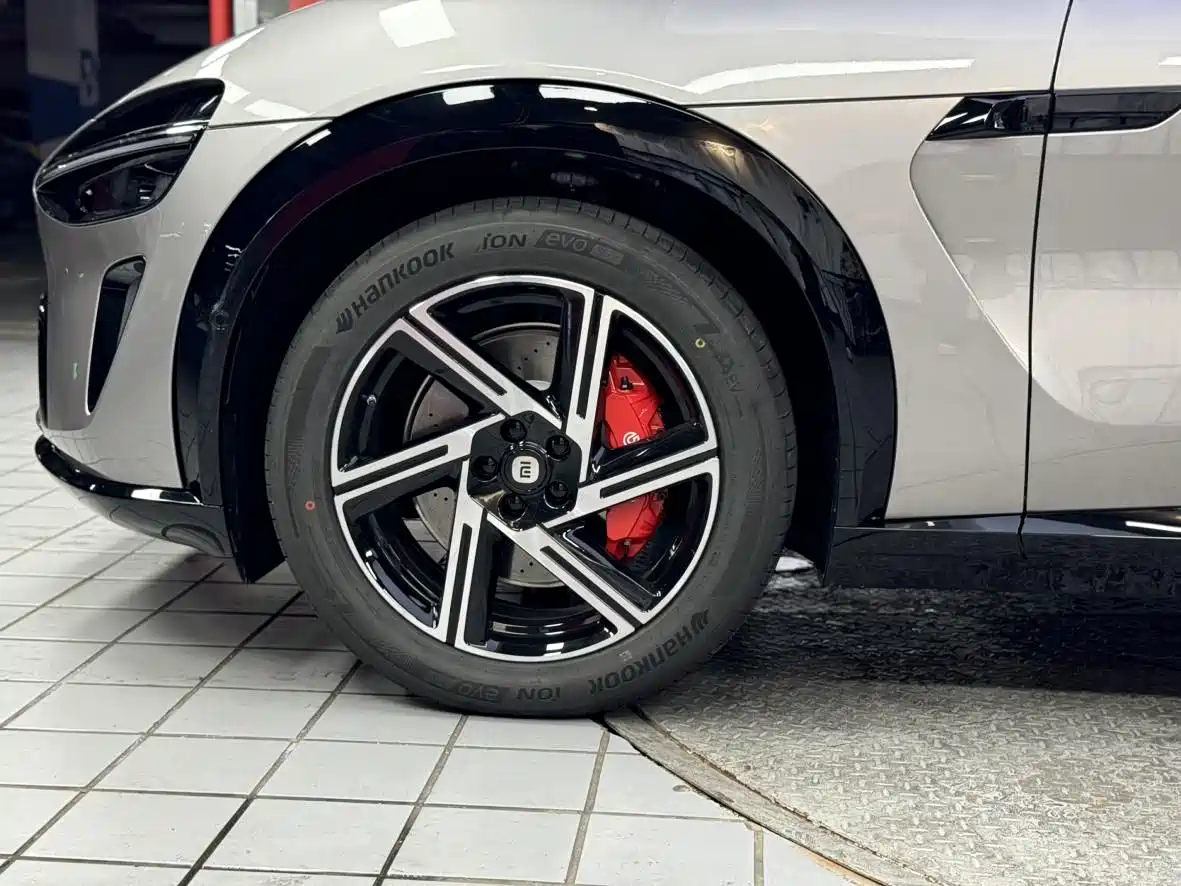 XIAOMI CAR XIAOMI YU7