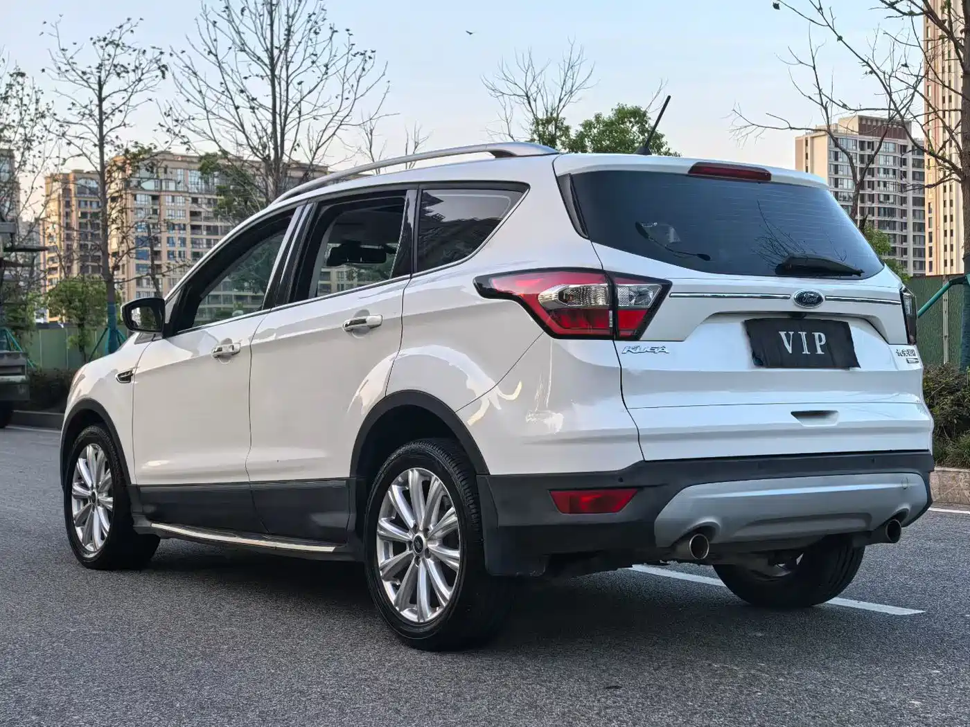 Фото 7 - Ford Kuga