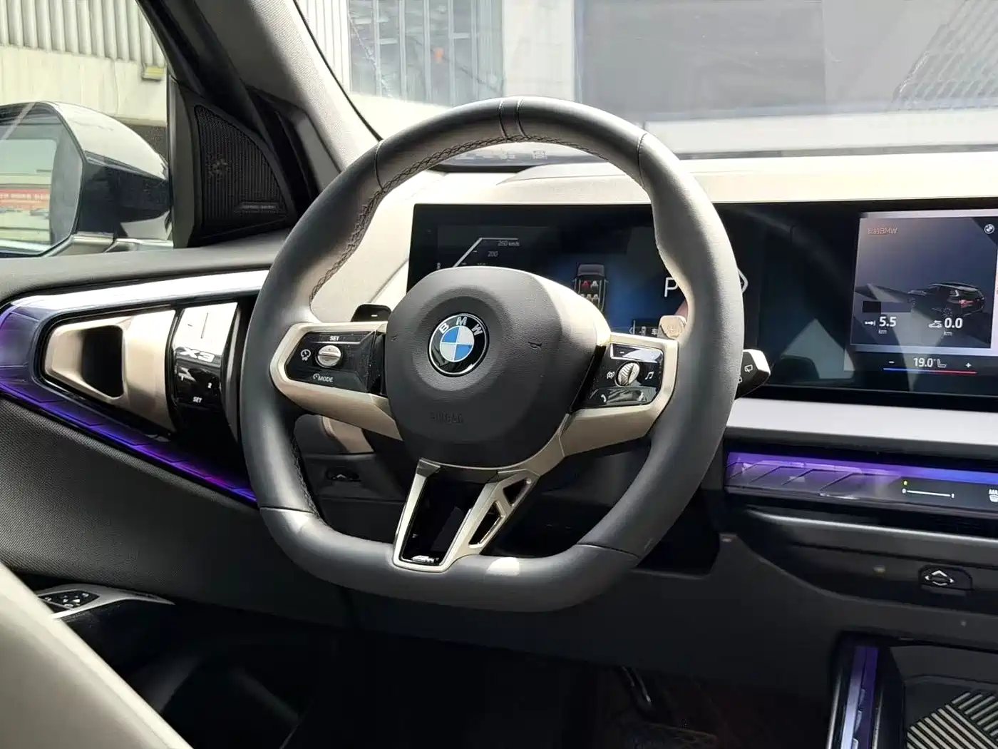 BMW X3 2025 xDrive30L Premium M Sport Package фото 8