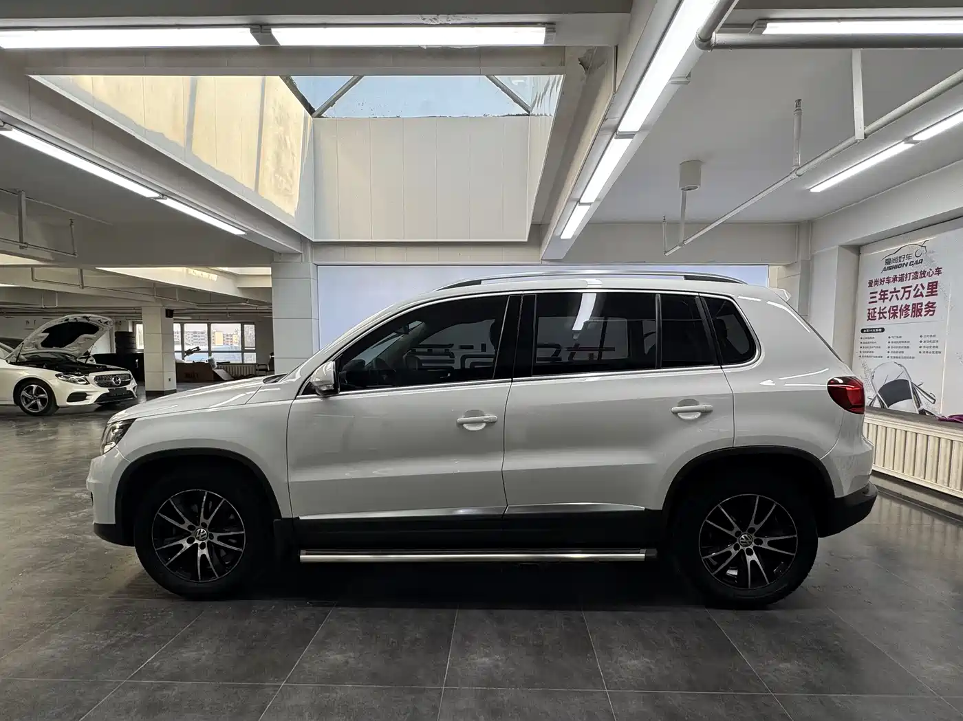 Volkswagen Tiguan 2015 1.8TSI Automatic 4WD Highline фото 4