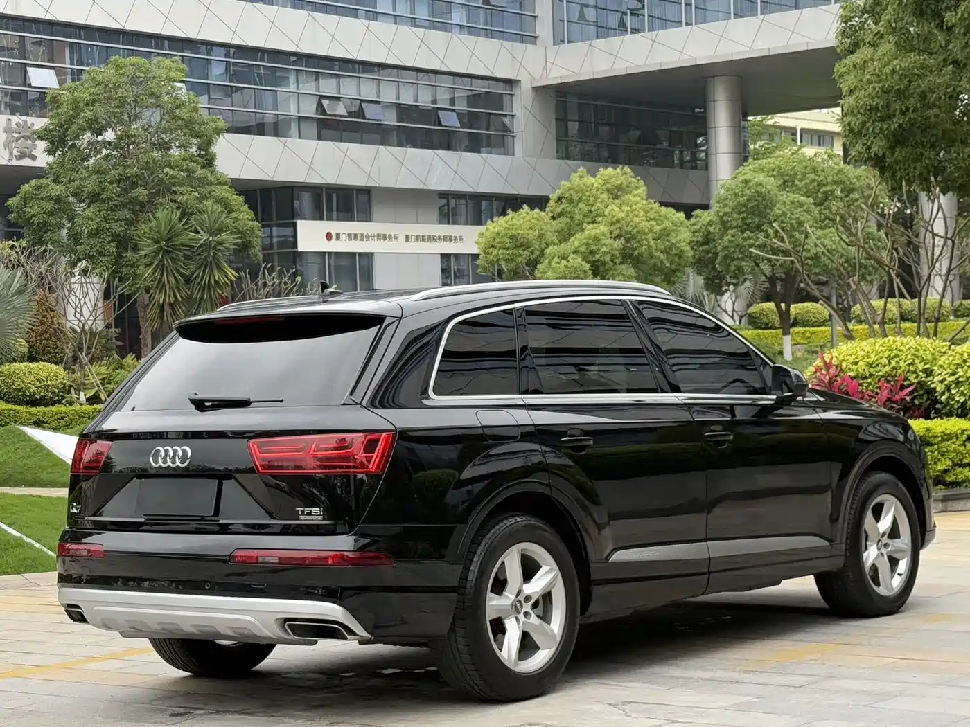 Audi Q7 2018 45 TFSI Technology фото 11