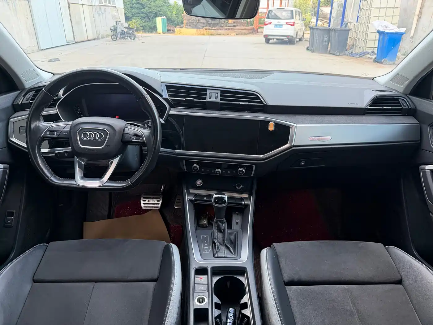 Фото 5 - Audi Q3