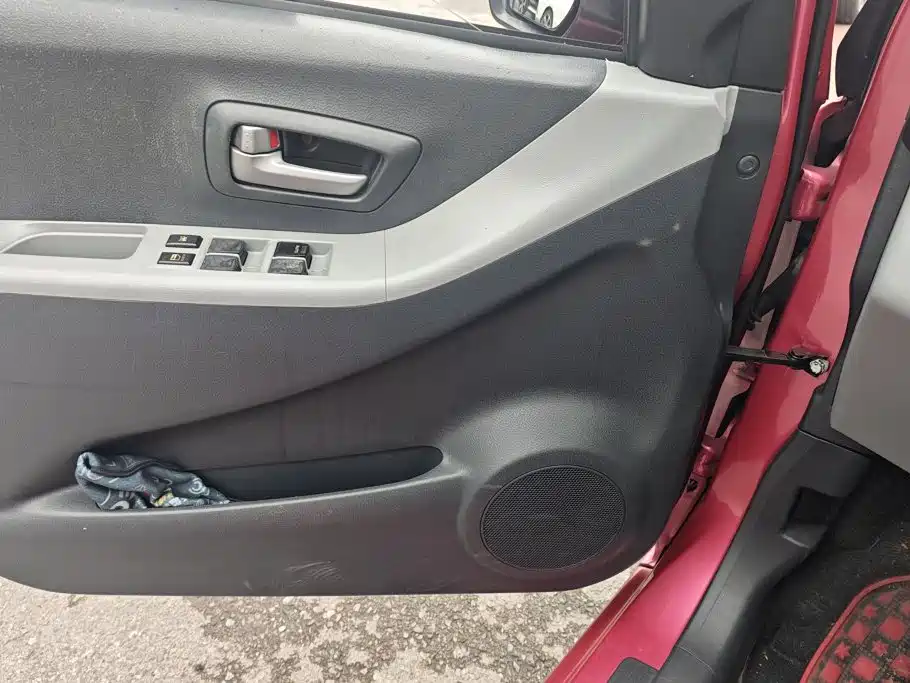 Suzuki Alto 2014 2013 1.0L Automatic Deluxe
