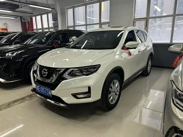 NISSAN QIJUN