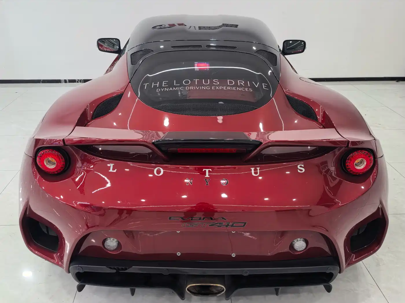 LOTUS SPORTS CAR EVORA