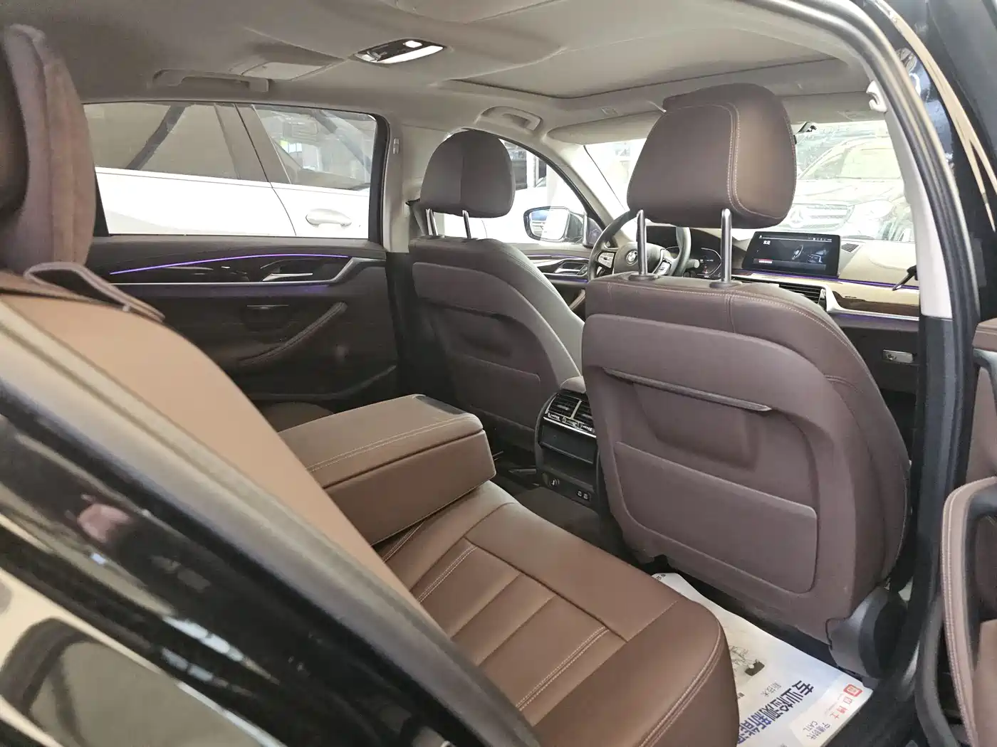 BMW 5 Series 2020 525Li Luxury Package фото 11