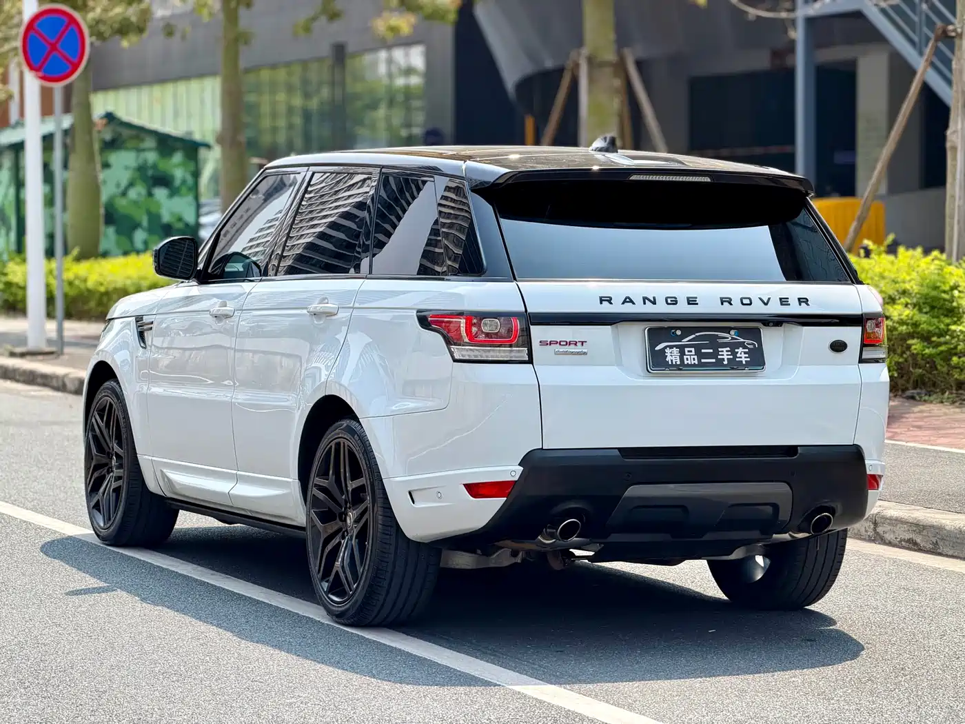 Land Rover Range Rover Sport 2017 3.0 SC V6 Genesis Edition DYNAMIC фото 5