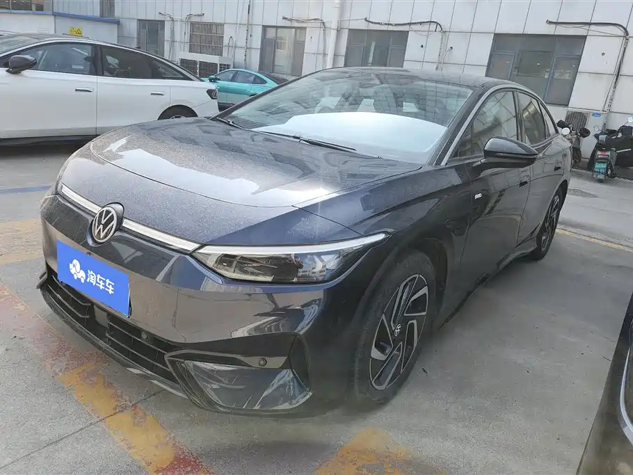 VOLKSWAGEN ID.7 VIZZION