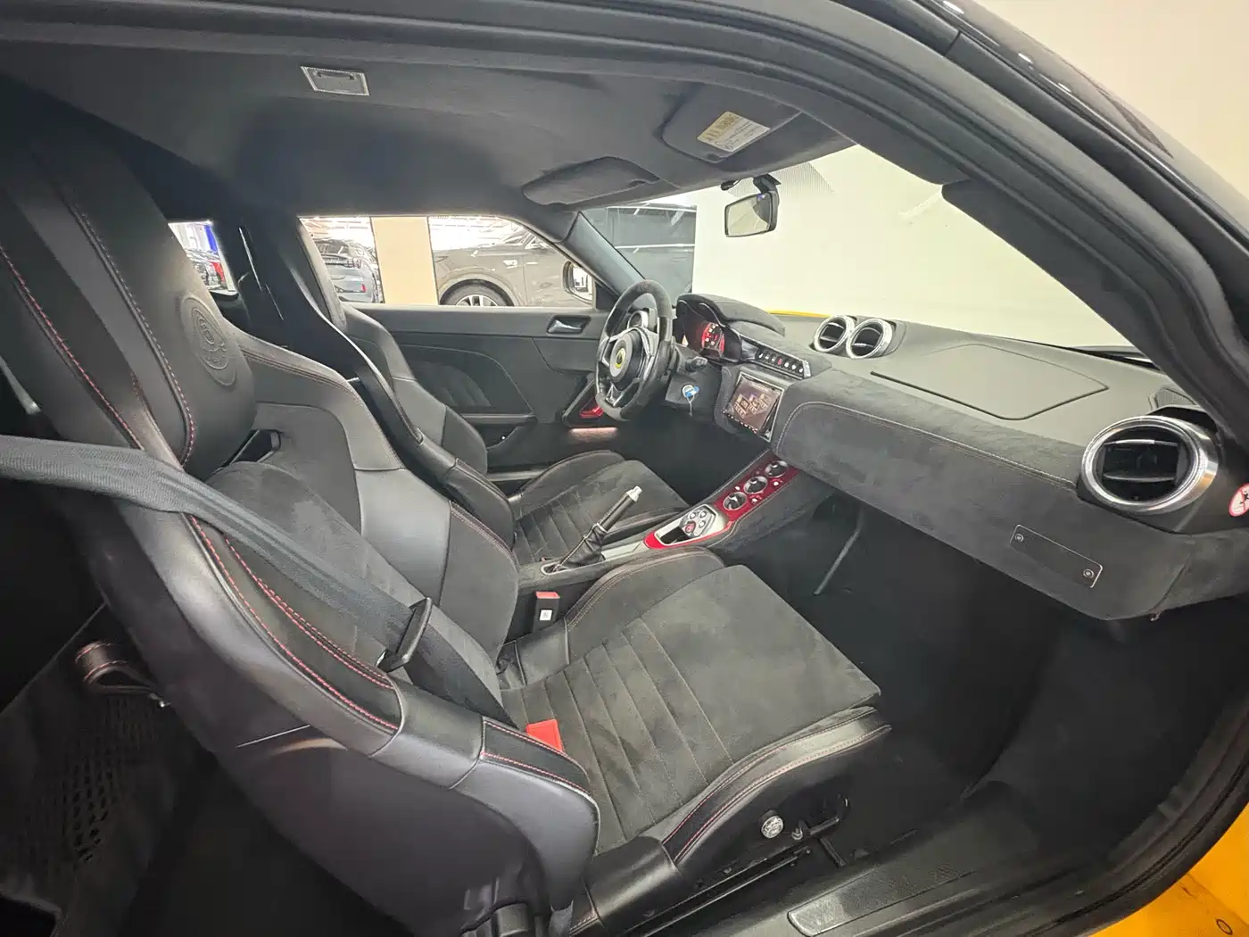 LOTUS SPORTS CAR EVORA