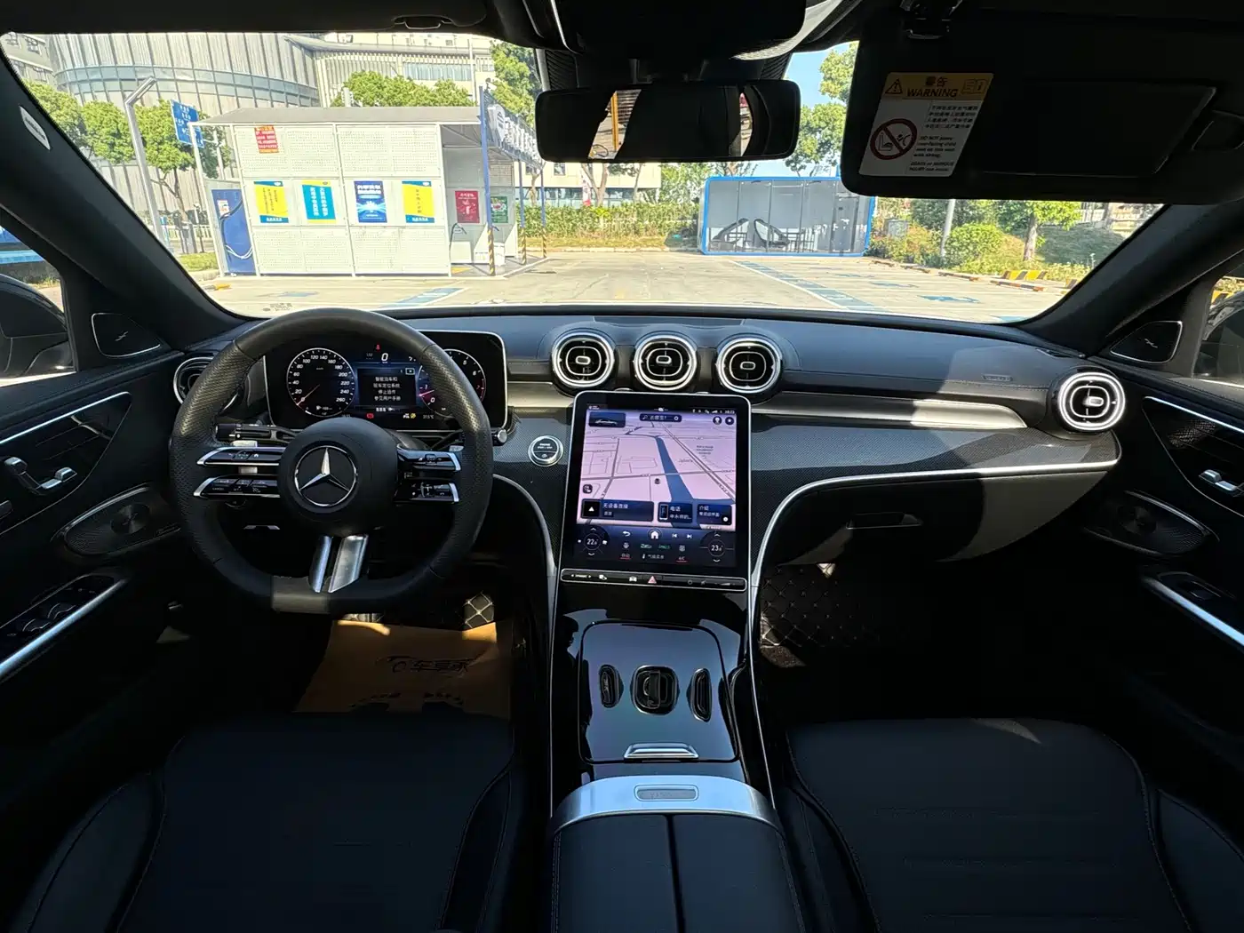Mercedes-Benz C-Class 2023 Facelift II C 260 L Night Edition фото 4
