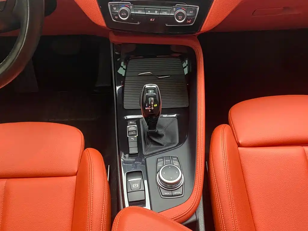 BMW X2 2023 sDrive25i M Sport Shadow Edition фото 28